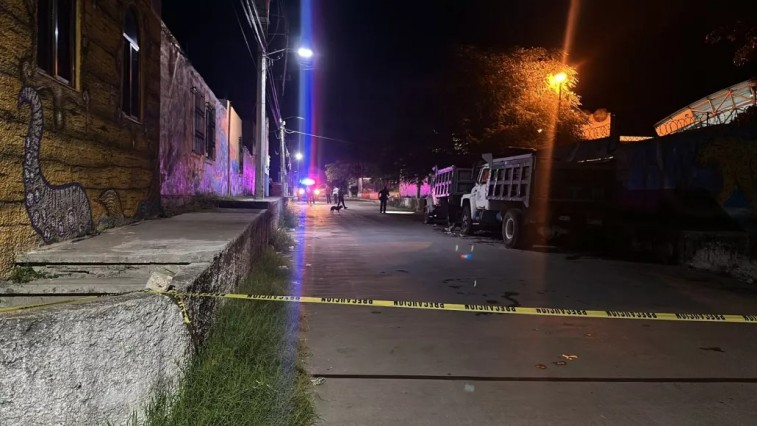 Balean a dos hombres en Campeche, agresores logran escapar