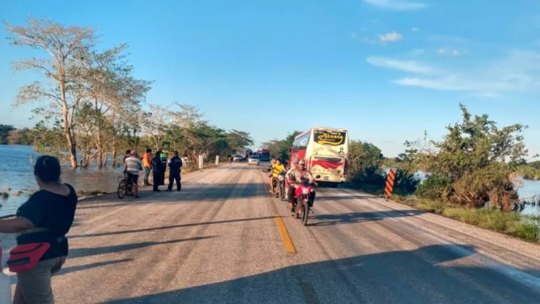 CARRETERAS EN MAL ESTADO SON UNA DE LAS PRINCIPALES DEMANDAS EN CAMPECHE