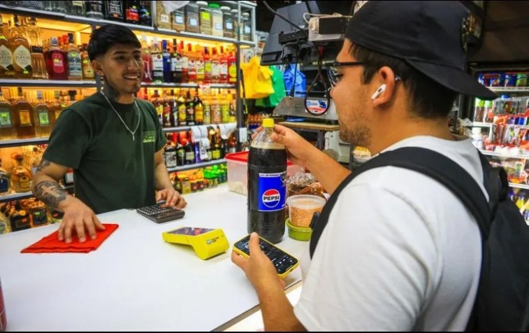 IMPUESTOS A REFRESCOS Y CIGARROS PRESIONAN PRECIOS Y AUMENTAN LA INFLACIÓN