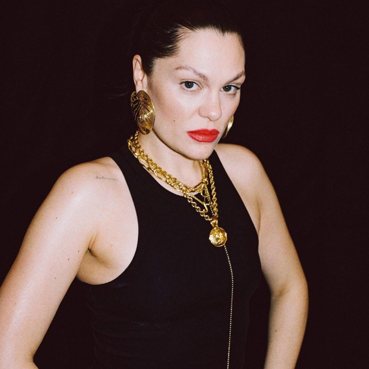 JESSIE J REVELA DIAGNÓSTICO DE CÁNCER DE MAMA EN ETAPA TEMPRANA Y PIDE APOYO EMOCIONAL