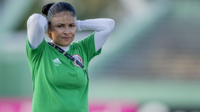 Mónica Vergara es despedida de la Selección Mexicana luego del fracaso de la Femenil que no irá al Mundial ni a los Juegos Olímpicos