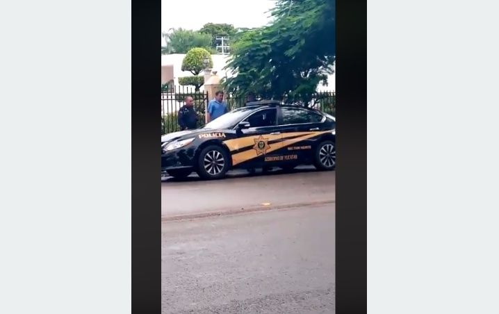 Policías de Yucatán desvisten y golpean a mujer por caminar ebria en Mérida 