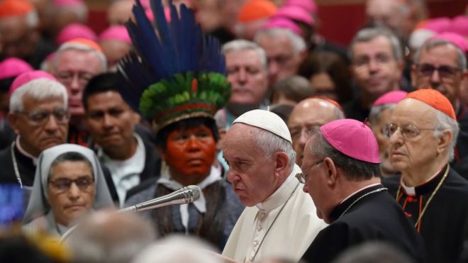 Sacerdotes casados: el papa Francisco cierra la puerta a la ordenación de hombres casados en el Amazonas