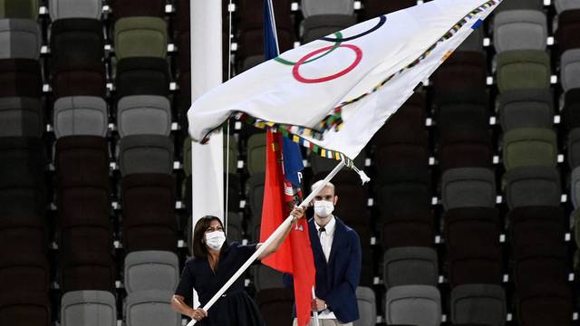 Tokio 2021 entrega estafeta a París 2024 en ceremonia de clausura