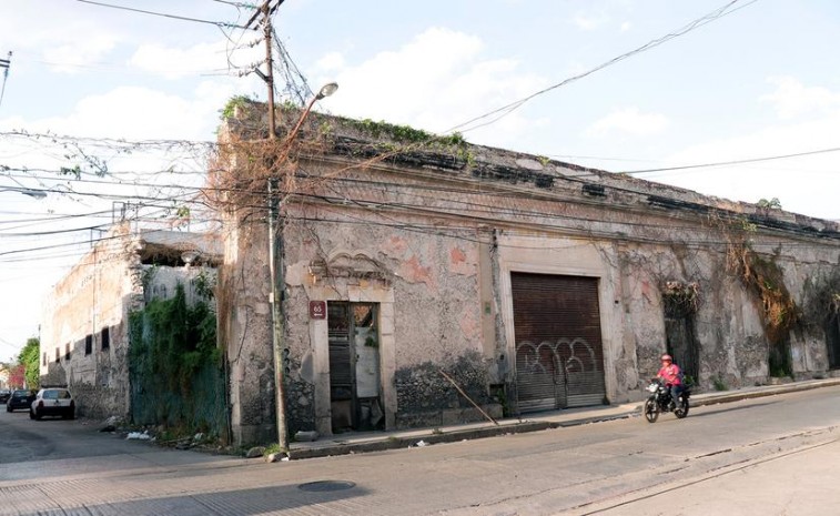 Urge demoler cuatro edificios del Centro de Mérida