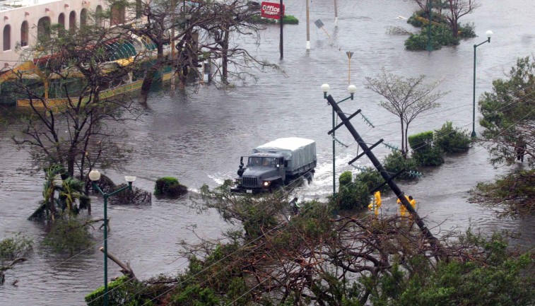 Wilma, el poderoso huracán que azotó a Cancún hace 15 años